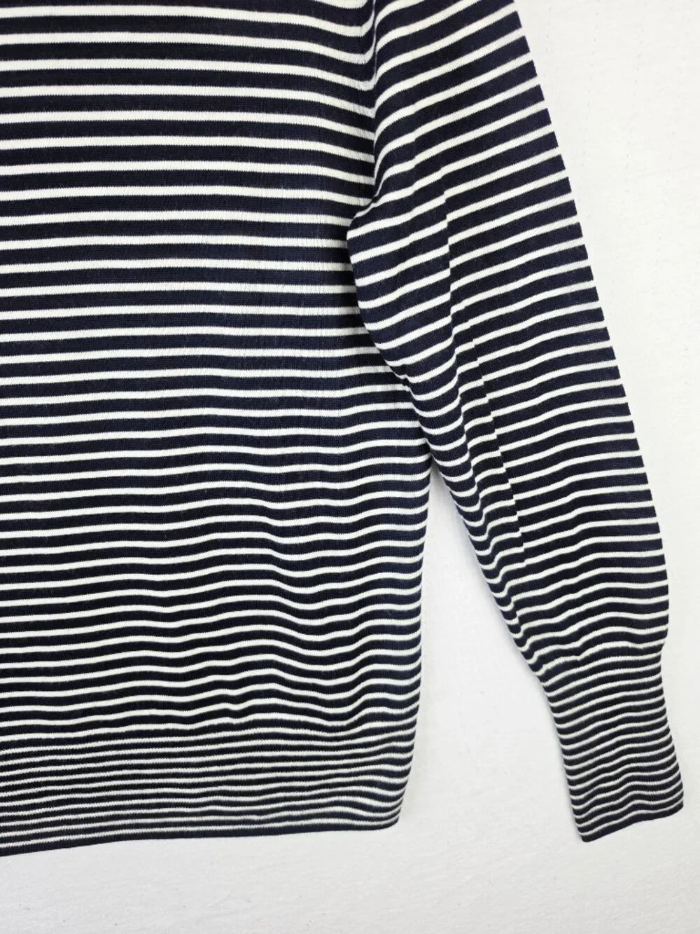 NWOT J Crew 100% Merino Wool Pullover Sweater Turtleneck Striped Navy White sz M